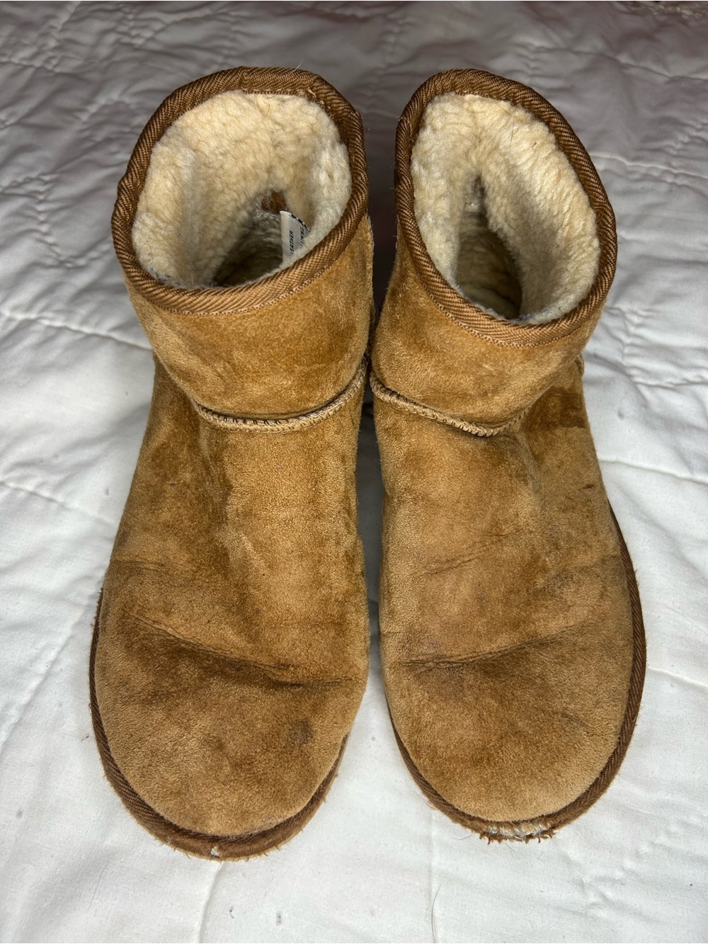 Women’s mini UGG boots